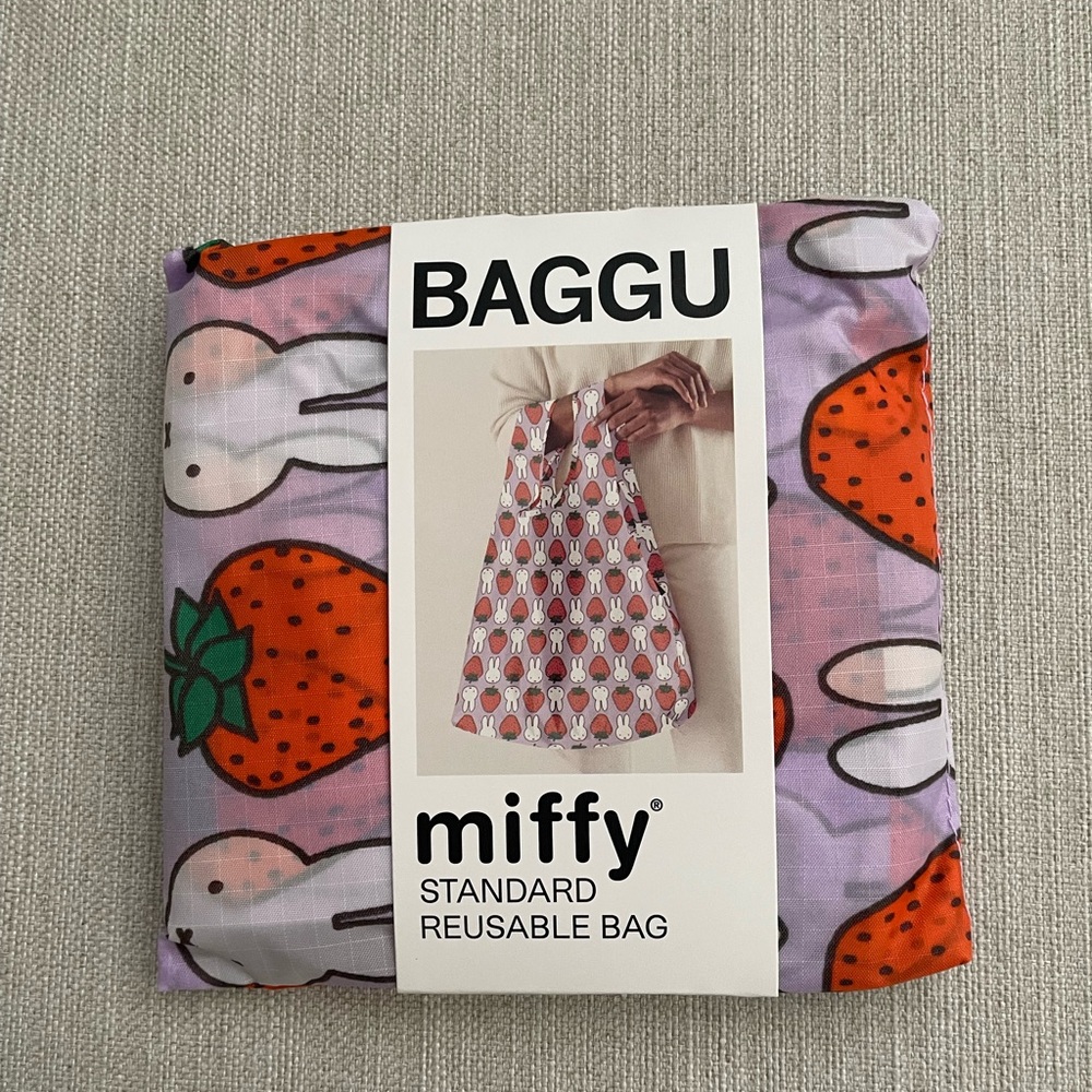 Baggu x Miffy UO Exclusive Standard Reusable Bag - Strawberry